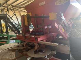 2014 Bredal K85 Dry Spin Spreaders - picture0' - Click to enlarge