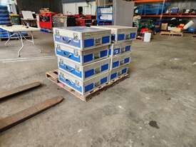 Georg Fischer Top Load Clamp x 8 - picture1' - Click to enlarge