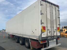 2002 FTE Tri Axle Refrigerated Pantech Trailer - picture2' - Click to enlarge