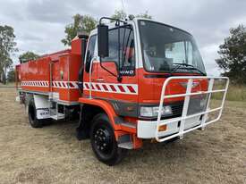  Hino FT 4x4 Single Cab Firetruck. Ex NSW Rural Fire Service. - picture0' - Click to enlarge