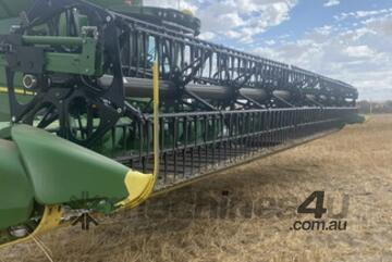 2023 John Deere HD35R Combine Platforms 2023 John Deere HD35R Combine Platforms