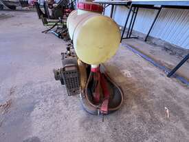 Backpack Blower and Sprayer - picture0' - Click to enlarge