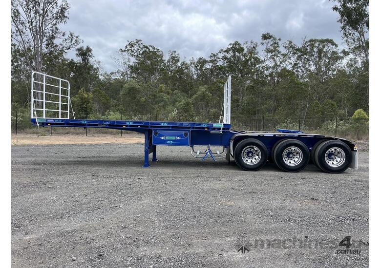 2023 Haulmark 10 Pallet Flat Top A-Trailer