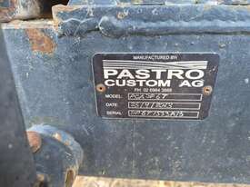 2013 Mulch Machine Spreader Black Pastro - picture2' - Click to enlarge