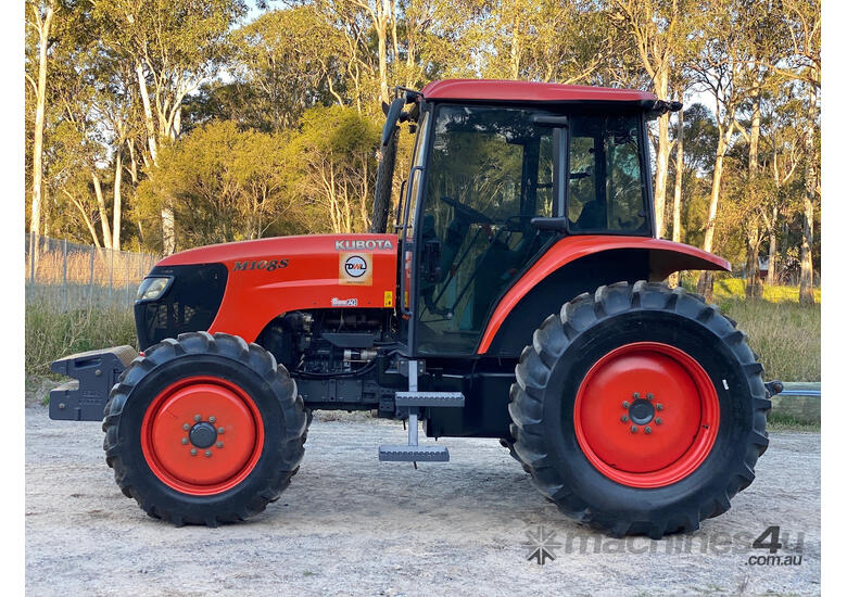 caption Kubota M108 FWA/4WD Tractor