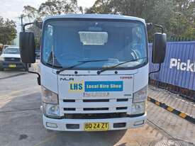 2012 Isuzu NLR275 Short Tipping Body - picture0' - Click to enlarge