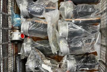 *** MUST SELL $30.00 EACH Stauff Hydraulic RTF 40 D 10B Return Filter Housing