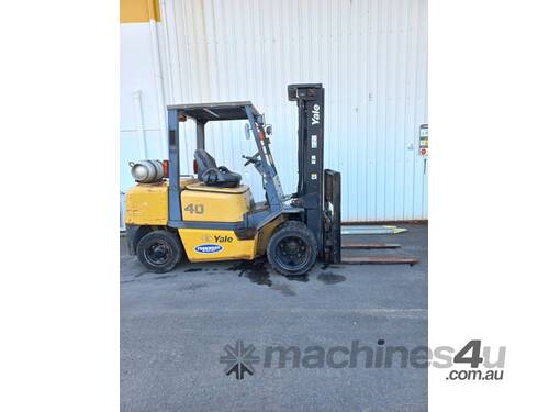 YALE GLP40LH Counterbalance Forklift