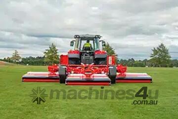 Trimax Pegasus S5 722 Multi-Deck Roller Mower Efficient Wide-Area Mowing with 60 HP!