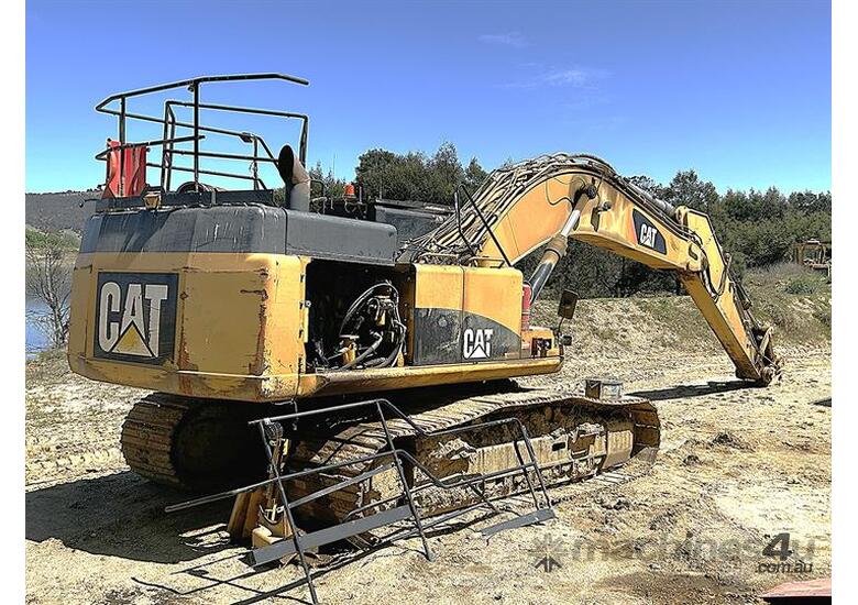 caption Caterpillar 349d