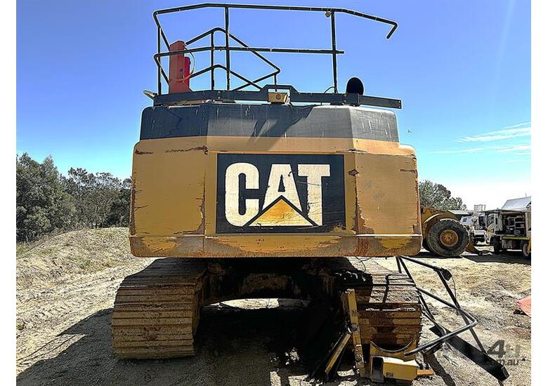 caption Caterpillar 349d
