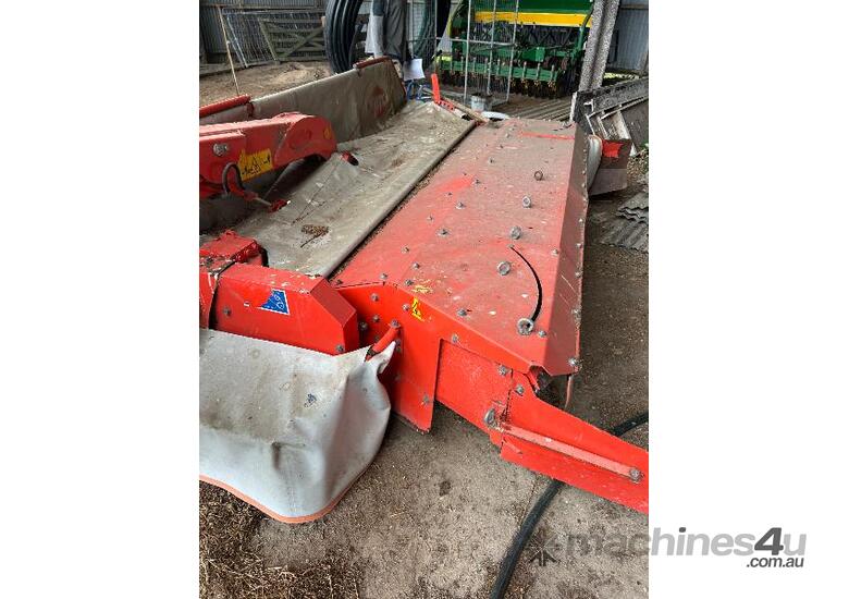 caption Kuhn Mower/Conditioner