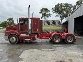 2004 KENWORTH T401 PRIME MOVER - picture2' - Click to enlarge