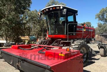 Massey Ferguson 9635 SP Windrower