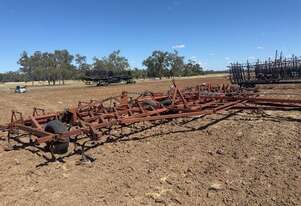 Gason 1540 12m scarifier with Morris harrows,