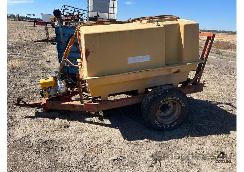 caption Hardi Fire Fighting Tank