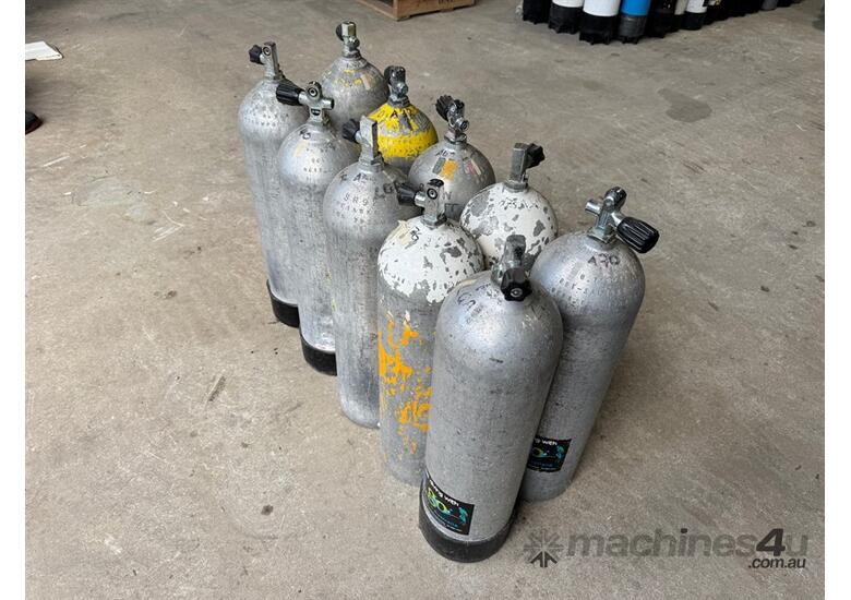 caption QTY OF ALLY ALUMINIUM TANKS