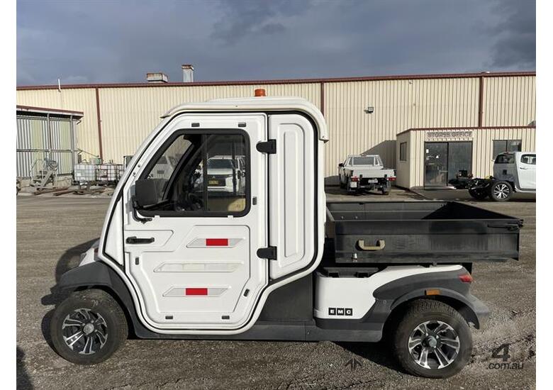 caption EMC Vantage