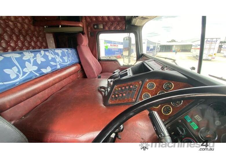 caption Kenworth K104