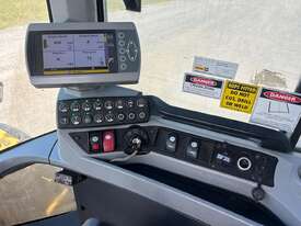 2015 Caterpillar 930K  - picture2' - Click to enlarge