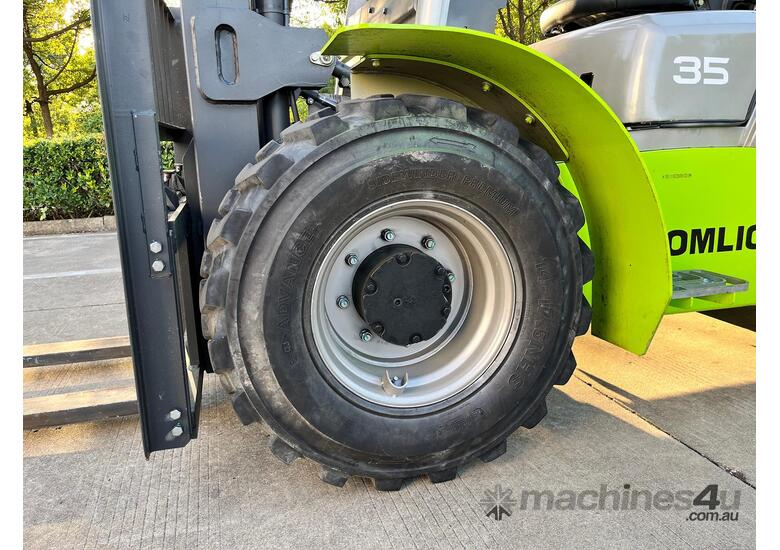 caption 2024 Zoomlion SD35 Rough Terrain Diesel