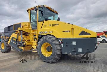 Bomag   RS460