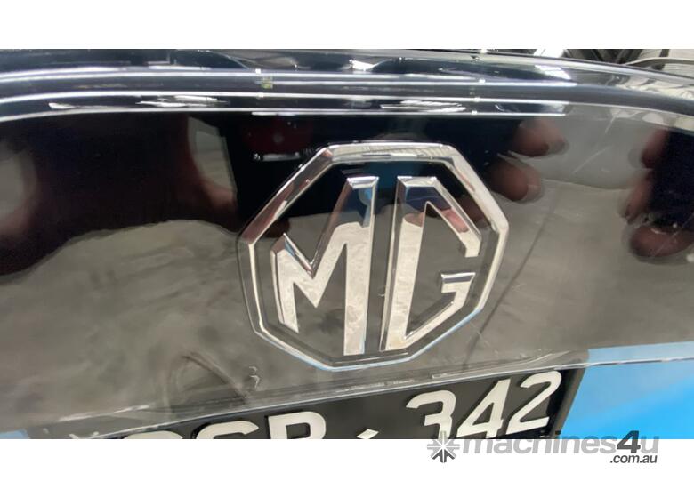 caption 2023 MG MG4 Essence 64 Hatch Electric