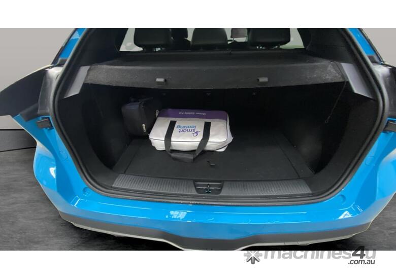 caption 2023 MG MG4 Essence 64 Hatch Electric