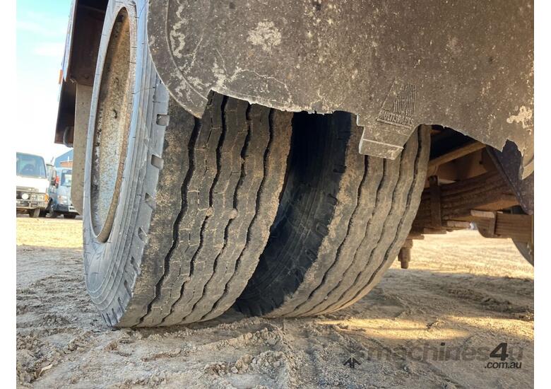 2011 JP Trailers 2 Axle Dog Tandem Axle Dog Flat Top Trailer