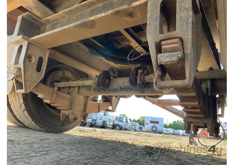 2011 JP Trailers 2 Axle Dog Tandem Axle Dog Flat Top Trailer