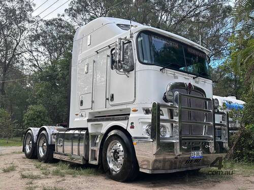 caption 2015 K200 Big Cab