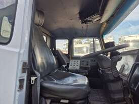 2002 Ivecco F2350/250 (6x4) Water Truck - picture0' - Click to enlarge