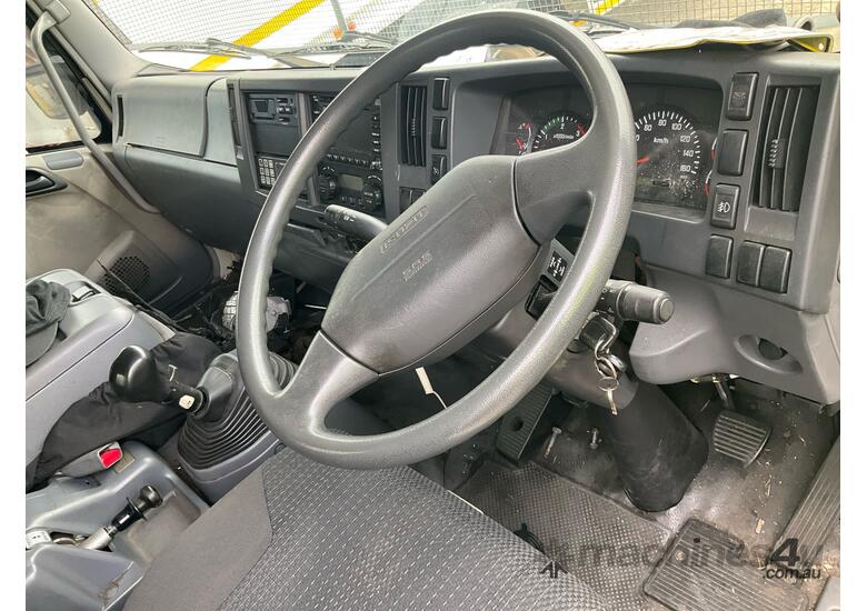 caption 2008 Isuzu FVM Refrigerated Curtain Sider