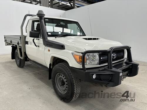 2017 Toyota landcruiser 79 Series 4x4 Single Cab Utility (V8 Diesel) (Manual)(Ex Defence)