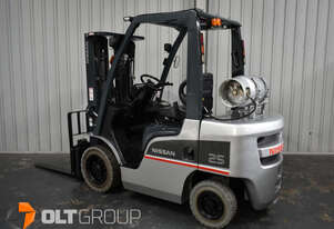 Nissan 2.5 Tonne Forklift 4300mm Container Mast Sideshift LPG Markless Solid Tyres