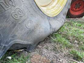 John Deere 6420 Tractor / Loader - picture1' - Click to enlarge