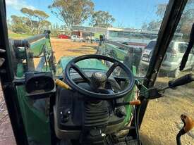 John Deere 5093EN with Burder XP3 Compact 8030 Front end loader attachment - picture1' - Click to enlarge