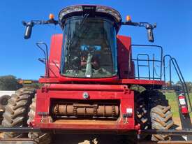 Combine Harvester Case IH 8230 - picture2' - Click to enlarge