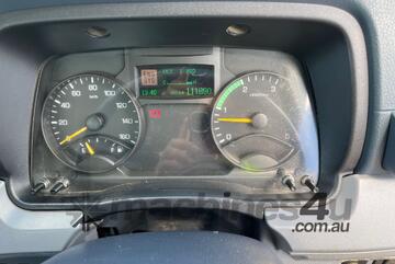 2011 Mitsubishi Fuso Canter 7/800 Tray Day Cab