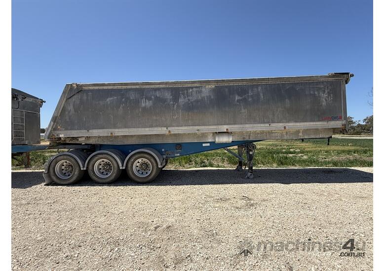 2009 LUSTY EMS STAG TIPPERS 