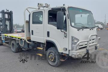 Isuzu   NPS300 Isuzu   NPS300