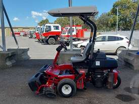 Toro Greensmaster 3150 - picture2' - Click to enlarge