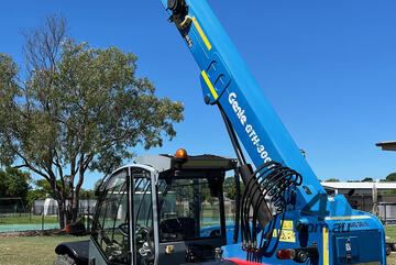 2011 Genie 3007 Telehandler, E.M.U.S MS1136