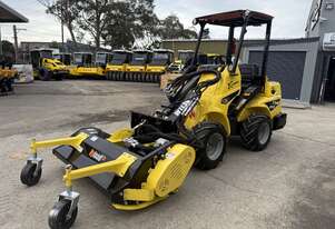 New Hyload WTL30 Mini Loader (With 1400mm Flail Mower &4 in 1 )