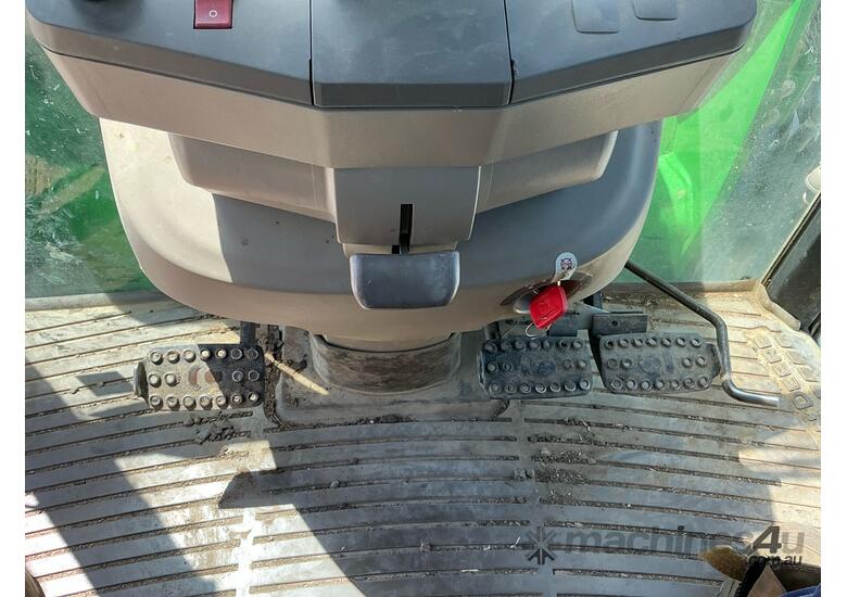 John Deere 5080 R Tractor