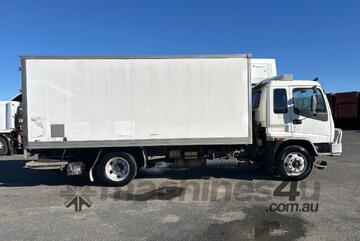 2007 Isuzu FSR 700 Refrigerated Pantech