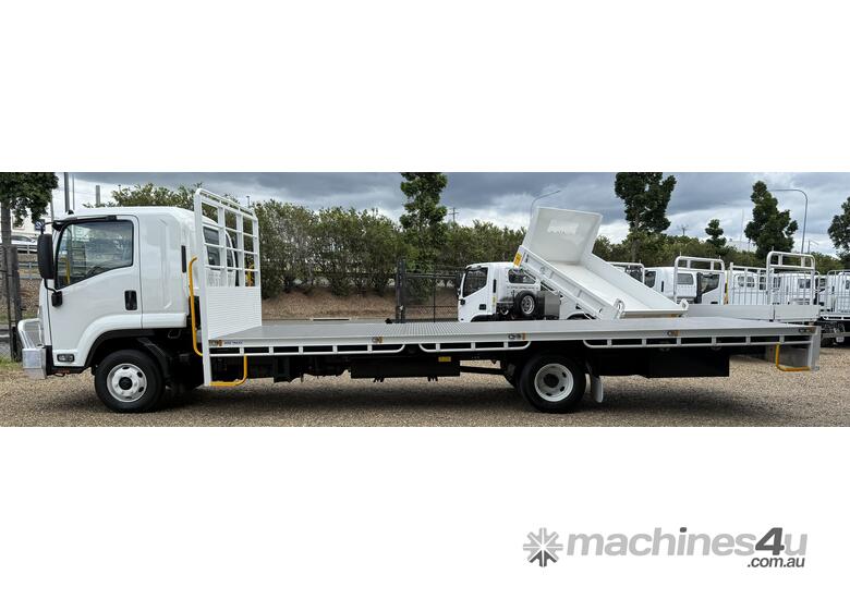 2014 Isuzu FRR 600 AMT Steel Tray