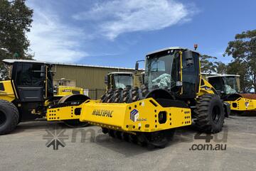   MULTIPAC 17Tonne Padfoot Roller