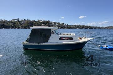 Hartly 5.8m Cabin Runabout (Abandoned Vessel)