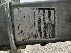 1997 Silvan Single-Axle Trailer Mounted Sprayer unit - picture0' - Click to enlarge